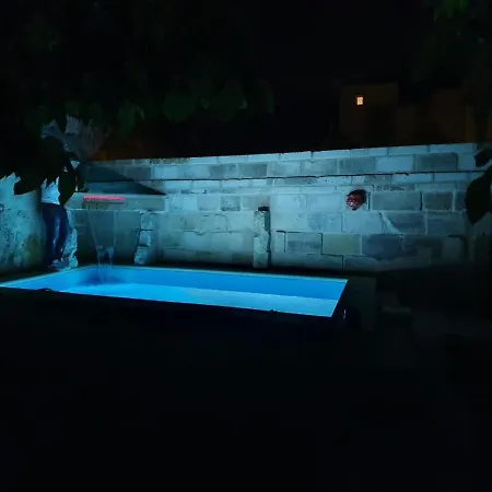 Demode Luxury Wellness Vendégház