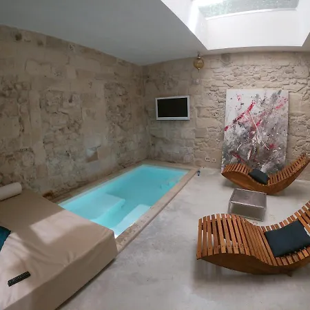 Demode Luxury Wellness Guest house *